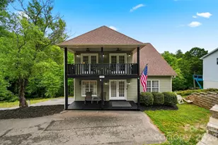 909 36th Ave NW, Hickory, NC 28601 - Photo 9