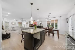 909 36th Ave NW, Hickory, NC 28601 - Photo 17