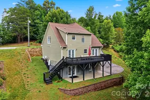 909 36th Ave NW, Hickory, NC 28601 - Photo 5