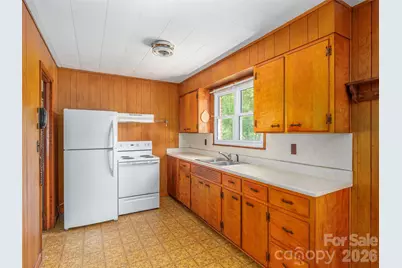 193 Old Howell Mill Road, Waynesville, NC 28786 - Photo 15
