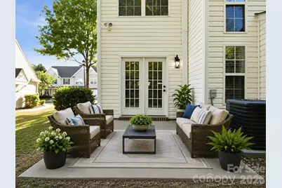 790 Rock Lake Glen, Fort Mill, SC 29715 - Photo 9