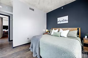 210 N Church St, Charlotte, NC 28202 - Photo 23