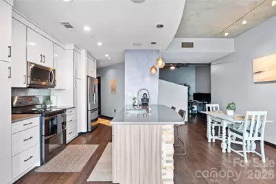 210 N Church Street #3007, Charlotte, NC 28202 - Photo 5