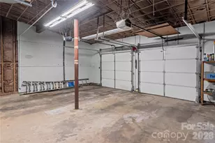 2051 Royall Dr, Winston Salem, NC 27106 - Photo 35