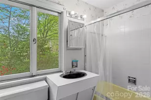 2051 Royall Dr, Winston Salem, NC 27106 - Photo 27