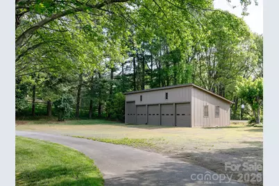 110 Crest View Road, Burnsville, NC 28714 - Photo 35