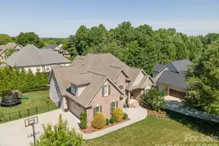 1890 Waterbury Ct, Hickory, NC 28602 - Photo 45