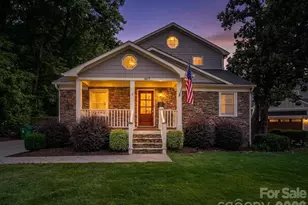 1617 Brook Rd, Charlotte, NC 28205 - Photo 1