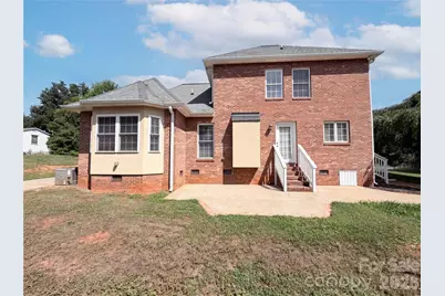 106 Woodfield Lane, Cherryville, NC 28021 - Photo 5