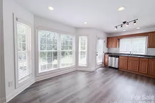 106 Woodfield Ln, Cherryville, NC 28021 - Photo 9