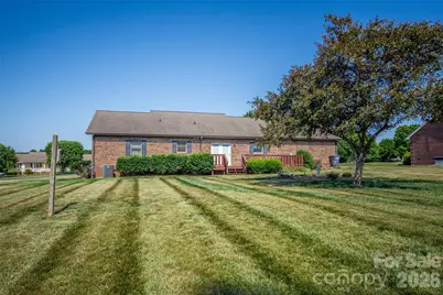 151 Meadow Oaks Drive, Statesville, NC 28625 - Photo 33