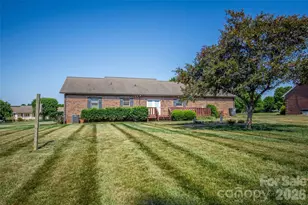 151 Meadow Oaks Dr, Statesville, NC 28625 - Photo 33