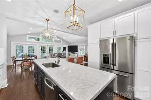 2127 Crescent Ave, Charlotte, NC 28207 - Photo 19