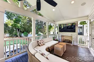 2127 Crescent Ave, Charlotte, NC 28207 - Photo 41