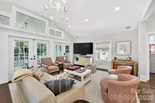2127 Crescent Ave, Charlotte, NC 28207 - Photo 23