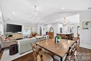 2127 Crescent Ave, Charlotte, NC 28207 - Photo 21