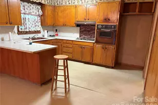 1202 Fallston Rd, Shelby, NC 28150 - Photo 7