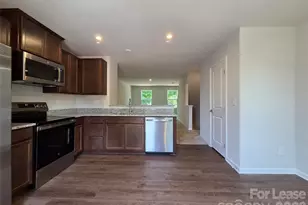3251 Dannelly Towns Aly, Charlotte, NC 28208 - Photo 5
