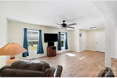 6301 Dwightware Boulevard, Charlotte, NC 28227 - Photo 9
