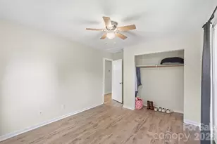 6301 Dwightware Blvd, Charlotte, NC 28227 - Photo 25