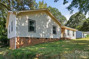 6301 Dwightware Blvd, Charlotte, NC 28227 - Photo 3