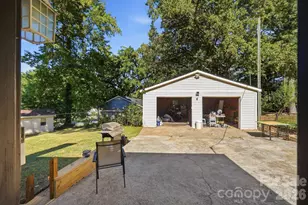 6301 Dwightware Blvd, Charlotte, NC 28227 - Photo 31