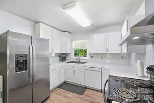 6301 Dwightware Blvd, Charlotte, NC 28227 - Photo 13
