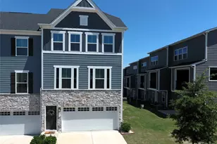 921 Portrush Ln, Tega Cay, SC 29708 - Photo 3