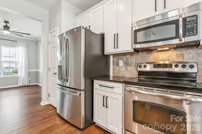 3233 Park South Station Boulevard, Charlotte, NC 28210 - Photo 11