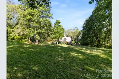 97 Columbia Circle, Hendersonville, NC 28792 - Photo 33