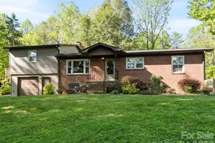 97 Columbia Cir, Hendersonville, NC 28792 - Photo 1