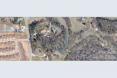 97 Columbia Circle, Hendersonville, NC 28792 - Photo 37