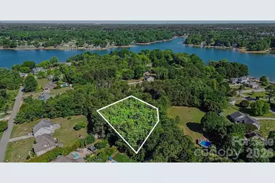 138 Continental Drive, Mooresville, NC 28117 - Photo 1