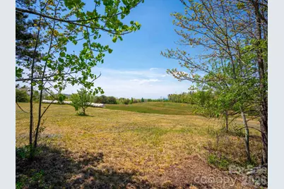3646 Summer Road, Hendersonville, NC 28792 - Photo 7