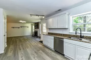 7512 Henderson Park Rd, Huntersville, NC 28078 - Photo 17