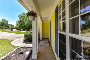 7512 Henderson Park Rd, Huntersville, NC 28078 - Photo 5
