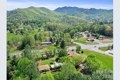 110 Crest View Road, Burnsville, NC 28714 - Photo 25
