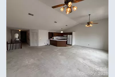 112 E Wade Street, Wadesboro, NC 28170 - Photo 3