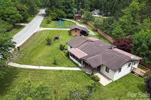 22 McMinn Rd, Hendersonville, NC 28792 - Photo 1