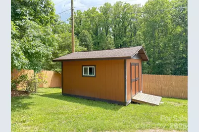 22 McMinn Road, Hendersonville, NC 28792 - Photo 33