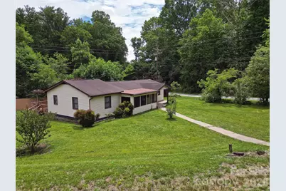 22 McMinn Road, Hendersonville, NC 28792 - Photo 3