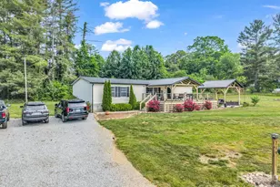 219 Jackson Loop Rd, Flat Rock, NC 28731 - Photo 29