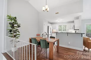 9026 St Pierre Ln, Charlotte, NC 28277 - Photo 5