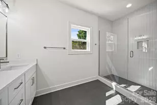 1701 Byrum St, Charlotte, NC 28216 - Photo 21