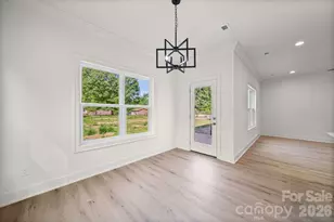 1701 Byrum St, Charlotte, NC 28216 - Photo 11
