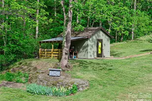 101 Waterwheel Dr, Green Mountain, NC 28740 - Photo 33