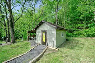 101 Waterwheel Dr, Green Mountain, NC 28740 - Photo 29