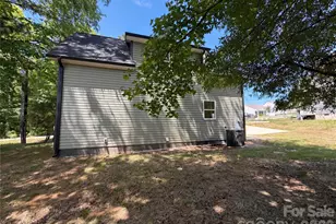 1402 Martin Luther King Ave, Kannapolis, NC 28083 - Photo 5