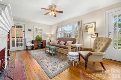 80 W Chestnut Street, Asheville, NC 28801 - Photo 5