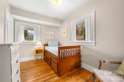 80 W Chestnut Street, Asheville, NC 28801 - Photo 15